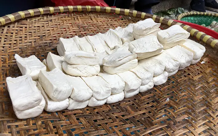 Bí Quyết Chọn Đậu Phụ Và Bún Gạo Thơm