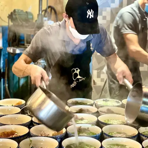 Dịch Vụ Tại Bún Quậy Kiến Xây