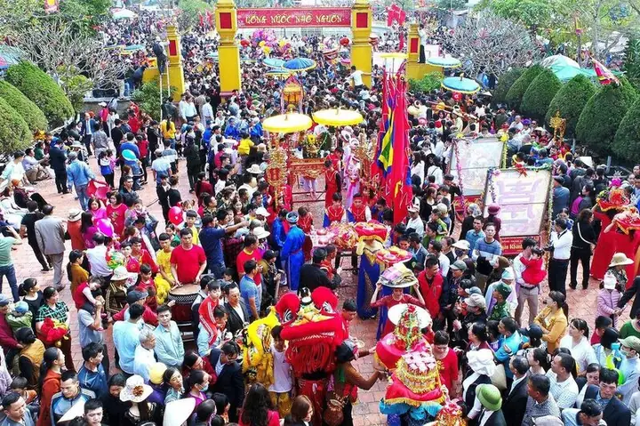 12. Lễ Hội Thập Cửu Tiên Công