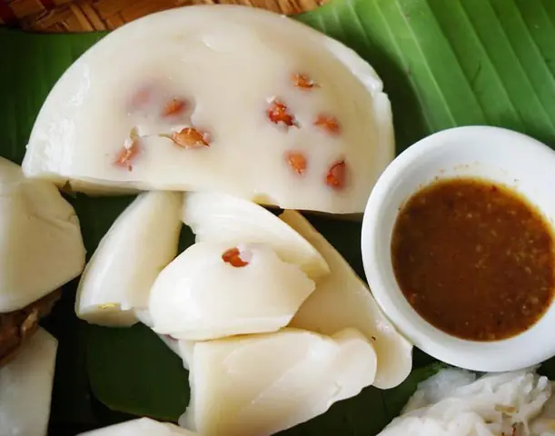 Bánh Đúc Đậu Phộng Bùi Béo: Vị Quê Mộc Mạc Bánh Đúc Đậu Phộng Bùi Béo: Vị Quê Mộc Mạc