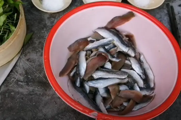 Tái Chanh Cá Trích Tái Chanh Cá Trích