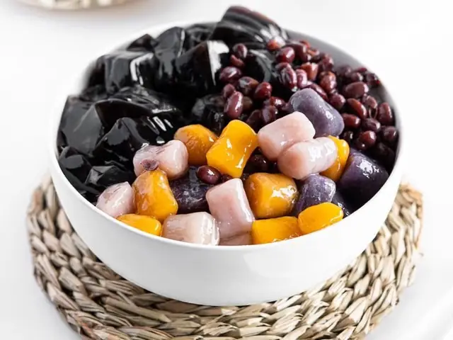 Cách Nấu Chè Khoai Dẻo Với Sữa Tươi Béo Ngậy Cùng Thạch Sương Sáo Cách Nấu Chè Khoai Dẻo Với Sữa Tươi Béo Ngậy Cùng Thạch Sương Sáo