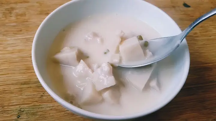 Cách Nấu Chè Khoai Môn Đậu Xanh Bùi Ngọt, Thơm Ngon Đơn Giản Tại ... Cách Nấu Chè Khoai Môn Đậu Xanh Bùi Ngọt, Thơm Ngon Đơn Giản Tại ...
