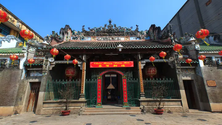 Top 5 Ngôi Chùa Ở Sài Gòn Cầu Duyên Lành Cho Tình Yêu Viên Mãn