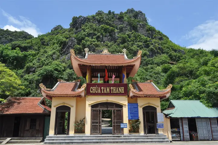 Động Tam Thanh - Chùa Tam Thanh