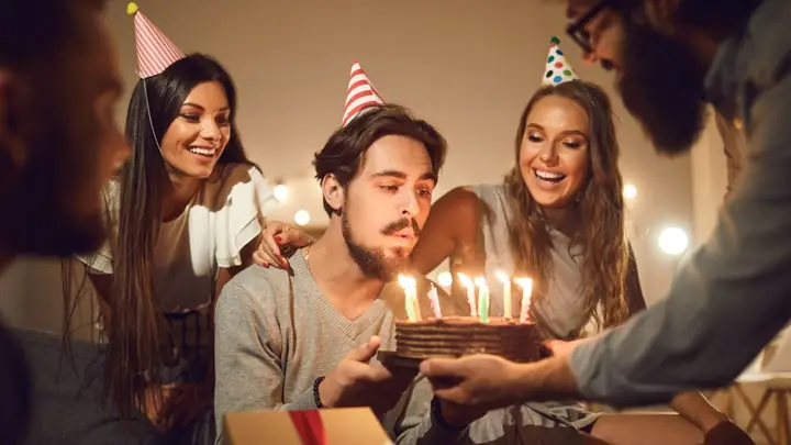 Lời Chúc Mừng Sinh Nhật Anh, Em Trai Hài Hước