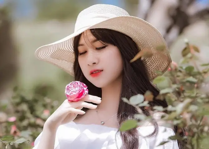 Hóa Thành Nàng Công Chúa Ở Những Vườn Hoa Hồng Đẹp Nhất Việt ...