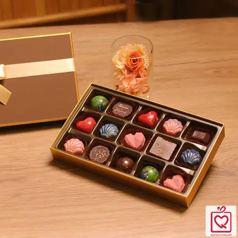 Quà Tặng Lưu Niệm Do Cửa Hàng Quà Trực Tuyến Hà Nội Thiết Kế