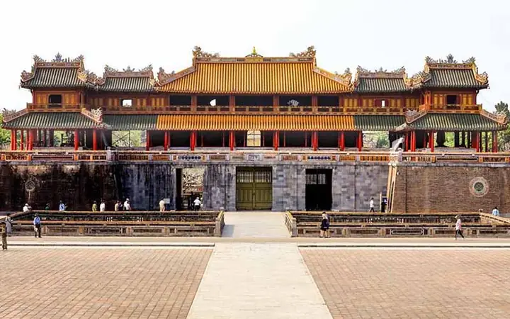 Đại Nội Huế Tiếng Anh Là Gì
