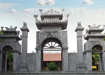 Đền Thờ Đức Vương Ngô Quyền - Bạch Đằng Giang