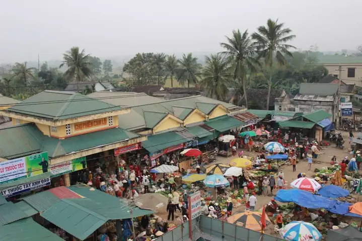 Chợ Phiên Cam Lộ