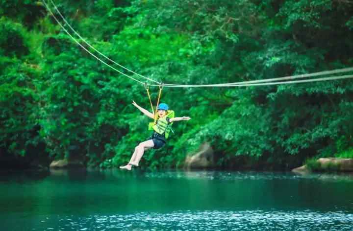 Tour Hà Tĩnh – Quảng Bình 2 Ngày 1 Đêm - Tour Miền Trung Tour Hà Tĩnh – Quảng Bình 2 Ngày 1 Đêm - Tour Miền Trung