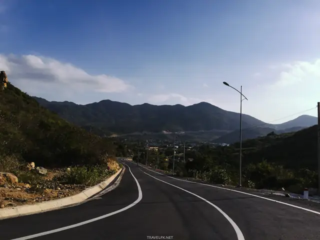 Ngã Y 2