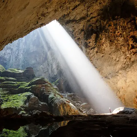 Thám Hiểm Hang Sơn Đoòng • Oxalis Adventure
