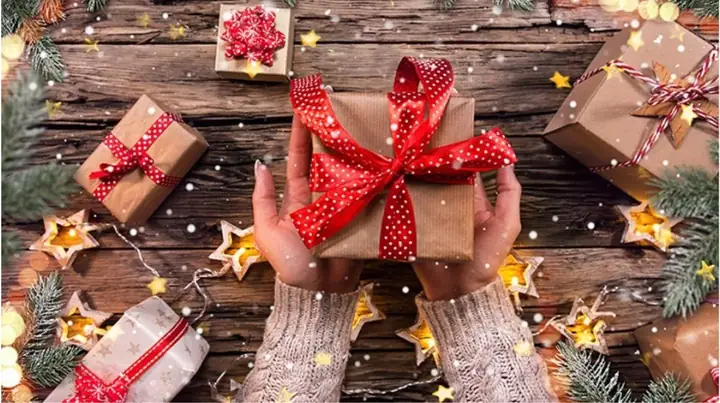 Top 15+ Món Quà Noel Ý Nghĩa Dành Cho Gia Đinh, Bạn Bè, Người ...
