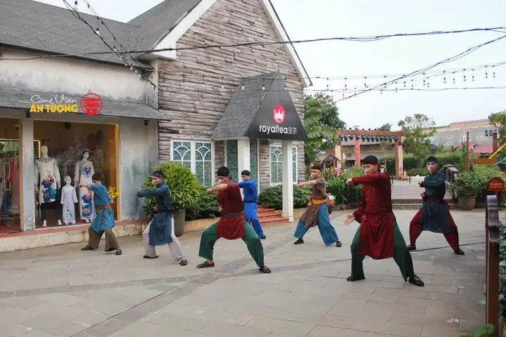 Giờ Hoạt Động Các Mini Show Tại Công Viên Ấn Tượng Hội An