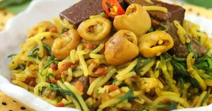 Bún Lòng Xào Nghệ Bún Lòng Xào Nghệ