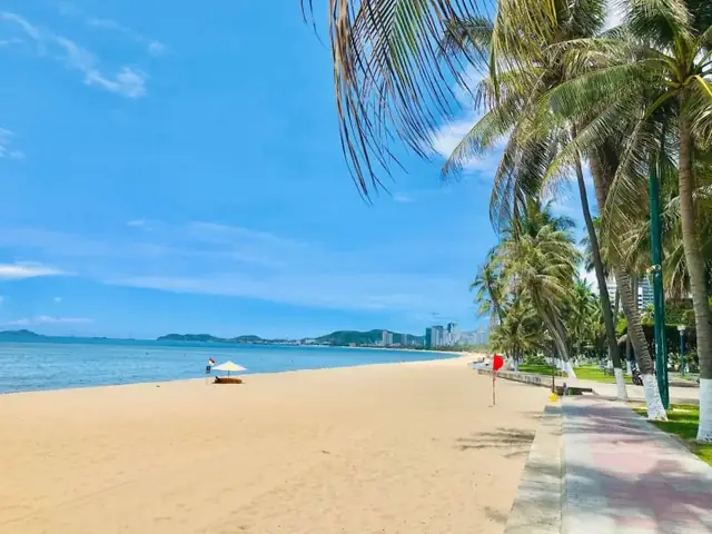 Khách Sạn Ở Trung Tâm Nha Trang Có Bãi Biển Riêng Khách Sạn Ở Trung Tâm Nha Trang Có Bãi Biển Riêng