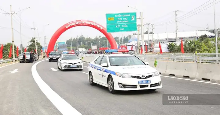 Khánh Thành Tuyến Cao Tốc Rút Ngắn 1/3 Thời Gian Từ Tuyên Quang Đi ...