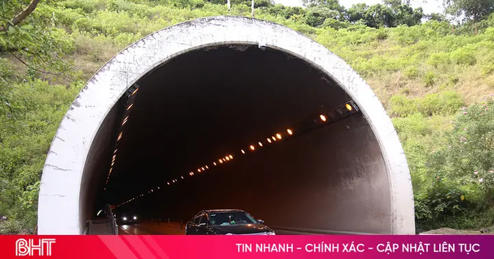 Cận Cảnh Hầm Đèo Ngang Trước Khi Được Mở Rộng Thêm 1 Ống Hầm Cận Cảnh Hầm Đèo Ngang Trước Khi Được Mở Rộng Thêm 1 Ống Hầm