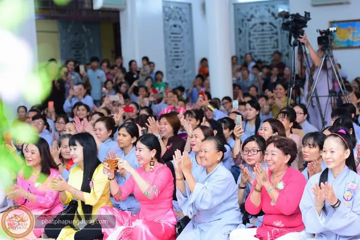 Hình Ảnh Lễ Vu Lan Báo Hiếu