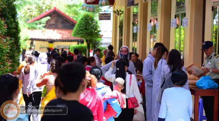 Hình Ảnh Lễ Vu Lan Báo Hiếu