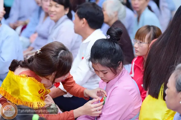 Hình Ảnh Lễ Vu Lan Báo Hiếu