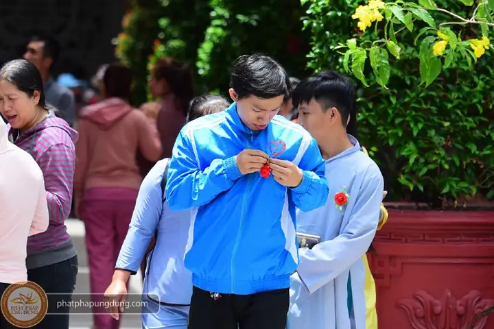 Hình Ảnh Lễ Vu Lan Báo Hiếu