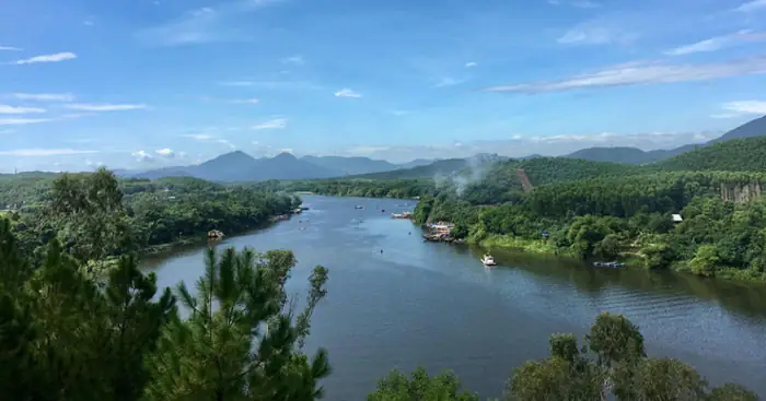 Vẻ Đẹp Sông Hương Ở Thượng Nguồn (13 Mẫu) - Văn 11