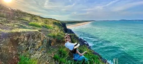 Hoa Vàng Trên Cỏ Xanh Phú Yên - Nét Đẹp Vùng Đất Nên Thơ