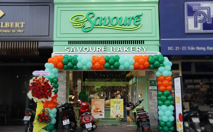 Mừng Khai Trương Savouré Bakery Trần Hưng Đạo