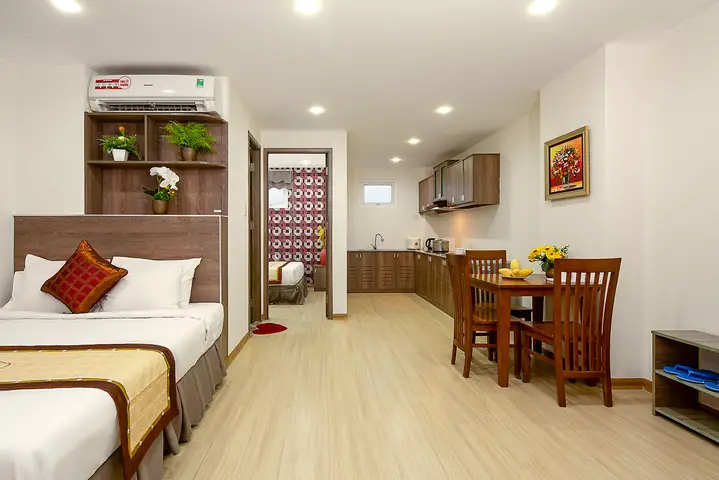 Dương Gia Hotel
