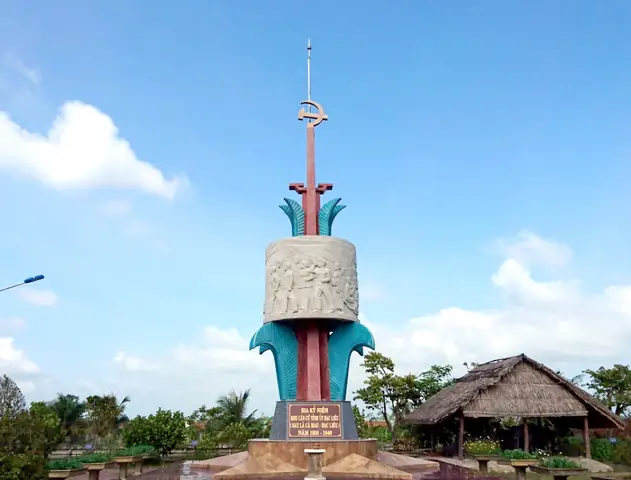 Thăm Khu Di Tích Lung Lá Nhà Thể – Cà Mau