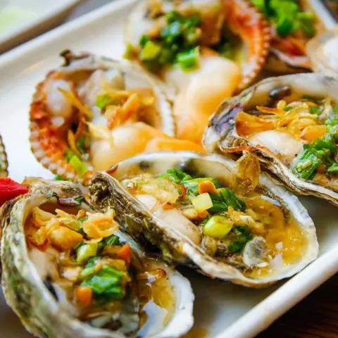 10. Ăn Gì Khi Du Lịch Con Sẻ Tre Nha Trang?