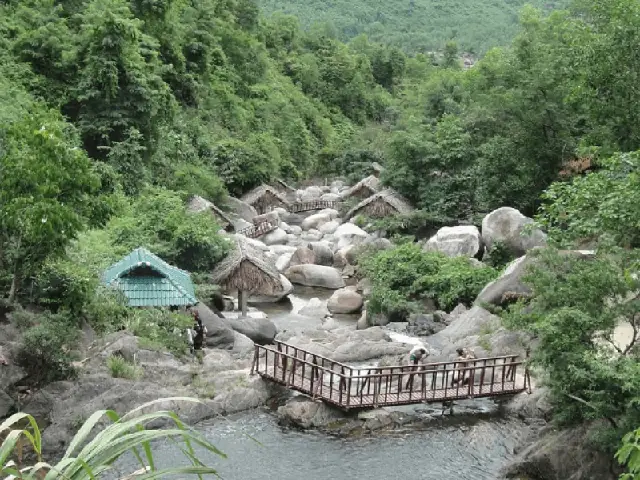 Khu Du Lịch Sinh Thái Ngầm Đôi