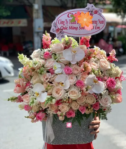 Lẵng Hoa Đẹp Chúc Mừng Ngày Nhà Giáo Việt Nam 20/11