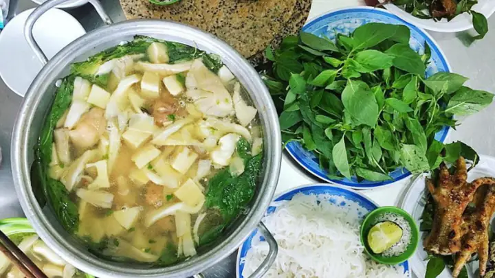 Lẩu Gà Lá É 236 Trương Vĩnh Ký