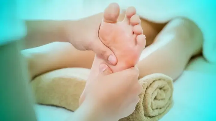 Massage Lòng Bàn Chân Giảm Stress Và Cường Tăng Sức Khỏe