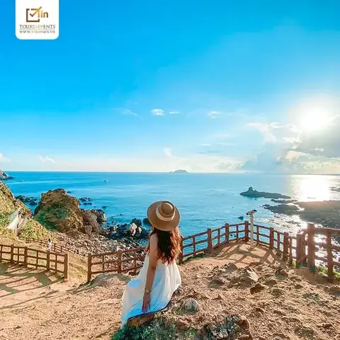 Gợi Ý Tour Đi Du Lịch Miền Trung Nên Thử Nhất Gợi Ý Tour Đi Du Lịch Miền Trung Nên Thử Nhất