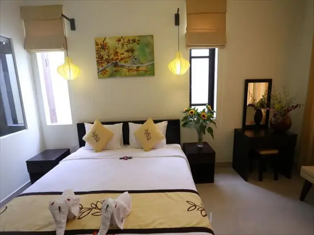 10. Lazy Bear Hostel
