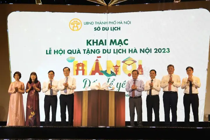 Lễ Hội Quà Tặng Du Lịch Hà Nội Năm 2024: Hứa Hẹn Trải Nghiệm Ẩm ...