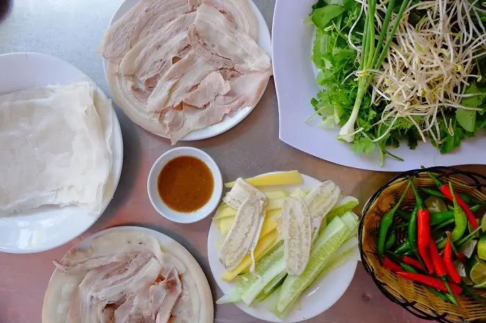 Bánh Tráng Cuốn Thịt Heo Đại Lộc Bánh Tráng Cuốn Thịt Heo Đại Lộc