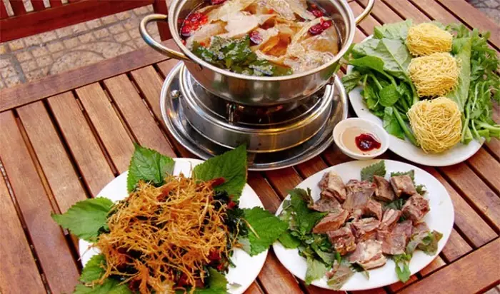 Lẩu Dê Năm Ri