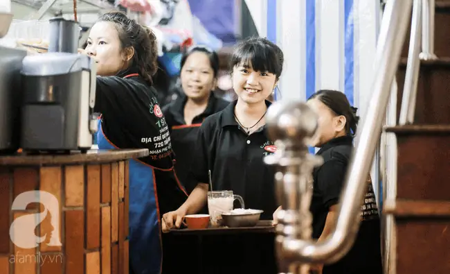 Chè Thập Cẩm 1976 Trần Hưng Đạo Chè Thập Cẩm 1976 Trần Hưng Đạo