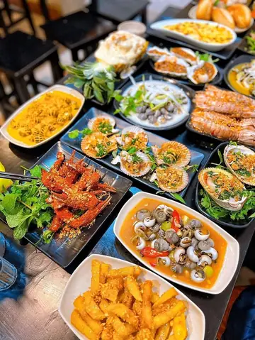 12. Quán Hường Ốc