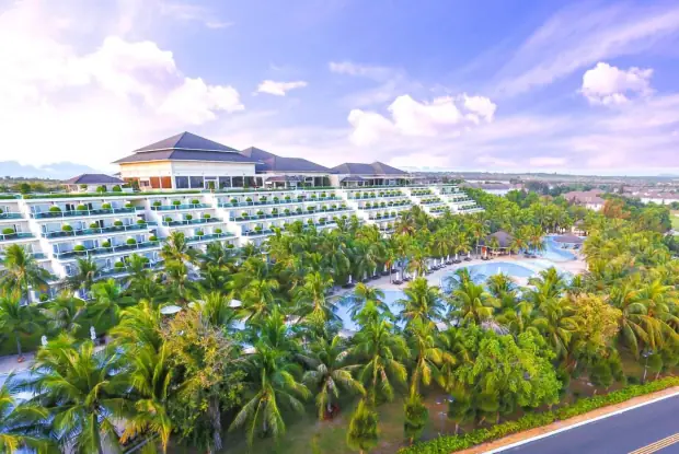 Top Các Khách Sạn Mũi Né Có Bãi Biển Riêng View Đẹp Chỉ Từ 219k Top Các Khách Sạn Mũi Né Có Bãi Biển Riêng View Đẹp Chỉ Từ 219k