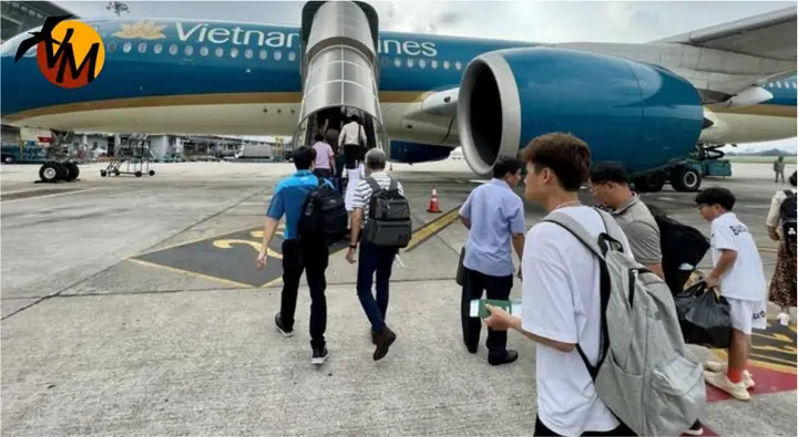 Từ Huế Đi Sài Gòn Bằng Máy Bay Bao Nhiêu Tiếng?