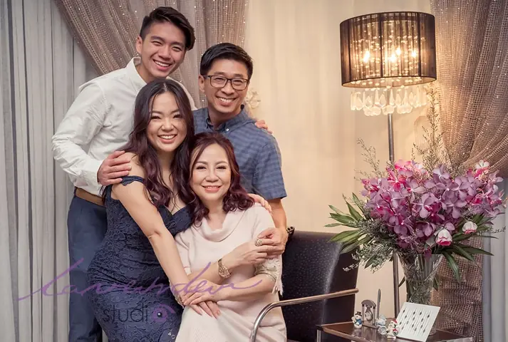 Reviews Các Studio Chụp Ảnh Gia Đình Đẹp Ở Hà Nội Uy Tín, Giá Rẻ Nhất Reviews Các Studio Chụp Ảnh Gia Đình Đẹp Ở Hà Nội Uy Tín, Giá Rẻ Nhất