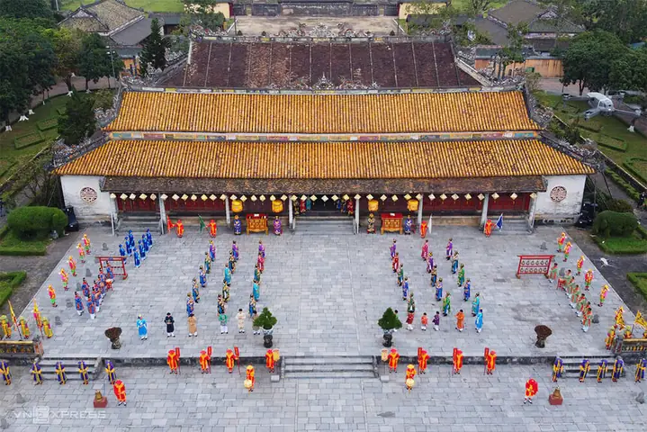 Tử Cấm Thành – Không Gian Hoàng Gia Bí Ẩn