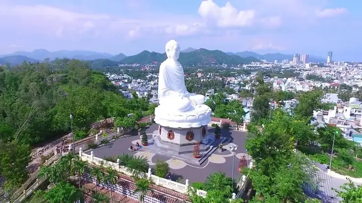 Chiêm Bái Chùa Ở Nha Trang Chiêm Bái Chùa Ở Nha Trang
